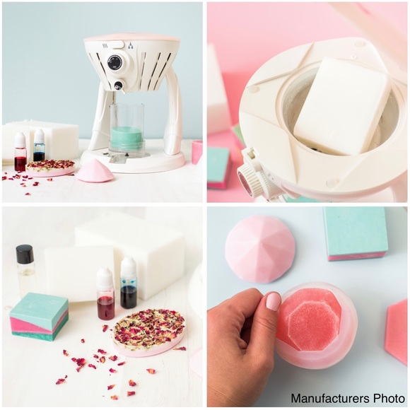 🆕 American Crafts We R Memory Keepers Suds Soap Making Machine - Picture 4 of 6